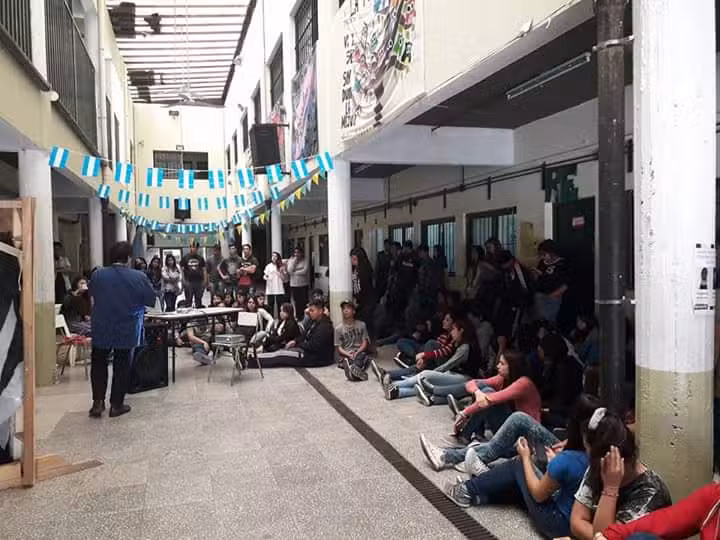 Escuela de educación secundaria nº 2