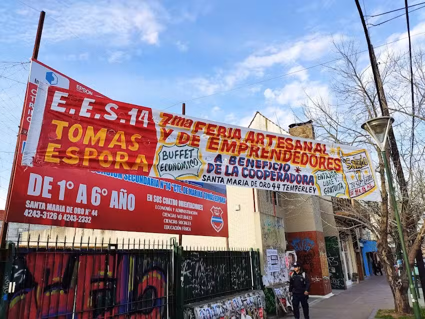 Escuela de Educación Secundaria N 14 Tomás Espora