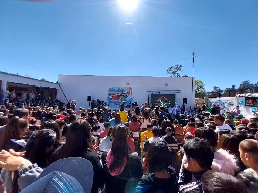 Escuela de Educación Secundaria N 22 Benito Quinquela Martin