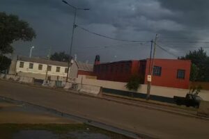 Escuela De Educación Secundaria N 76