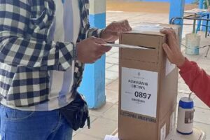 Escuela De Educación Secundaria Nº 33