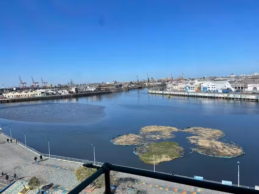 Escuela De Educación Secundaria Nº106