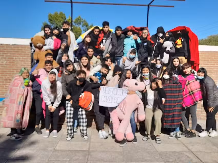 Escuela De Educación Secundaria Nº16