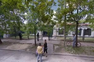 Escuela De Educación Secundaria Nº16