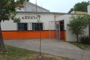Escuela De Educación Secundaria Nº17