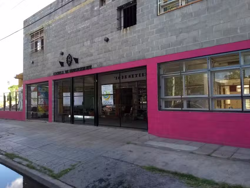 Escuela de Educación Secundaria Nº2 16 de Setiembre Ituzaingó