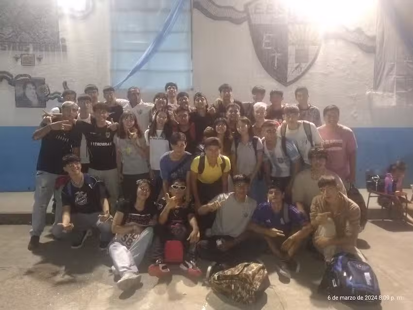 Escuela De Educación Secundaria Nº2 Juana Azurduy