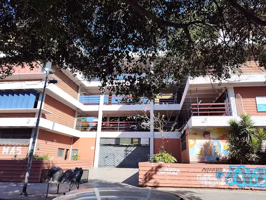 Escuela De Educación Secundaria Nº20 Eeuu