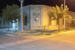 Escuela De Educación Secundaria Nº3 Bme Mitre