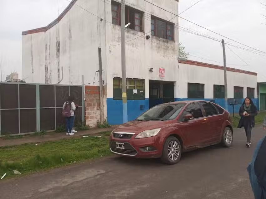 Escuela De Educación Secundaria Nº30