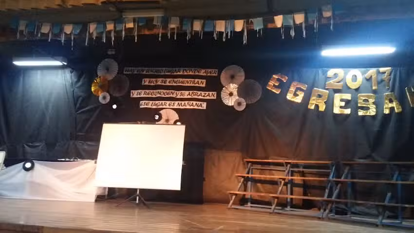 Escuela De Educación Secundaria Nº36 Esteban Echeverria