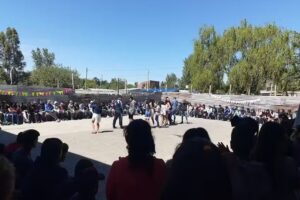 Escuela De Educación Secundaria Nº54