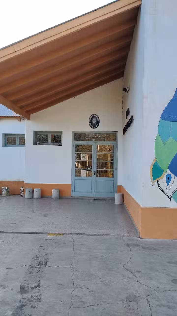 Escuela de Educación Secundaria Nº7 Ramón Zaranich