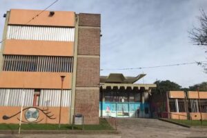 Escuela de Educación Secundaria Orientada Nº 438