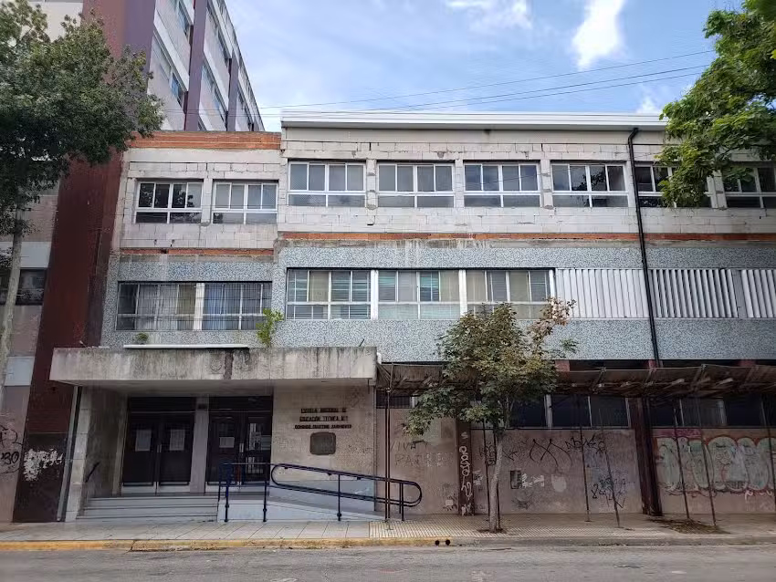Escuela de Educación Secundaria Técnica N3 Domingo Faustino Sarmiento