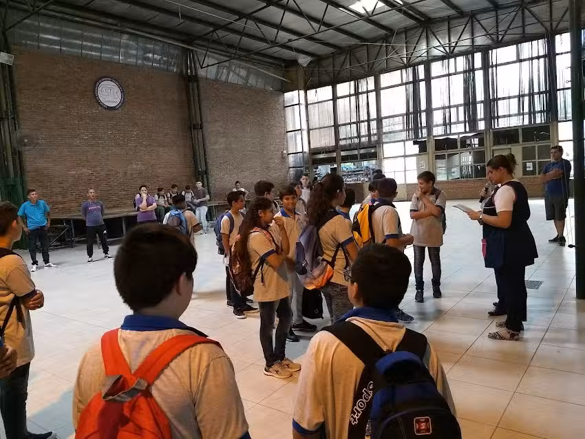 Escuela De Educación Secundaria Técnica Nº1 Luciano Reyes