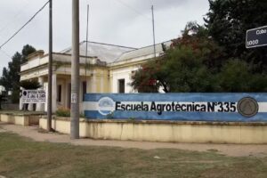 Escuela de Educación Técnica Profesional Nro 335