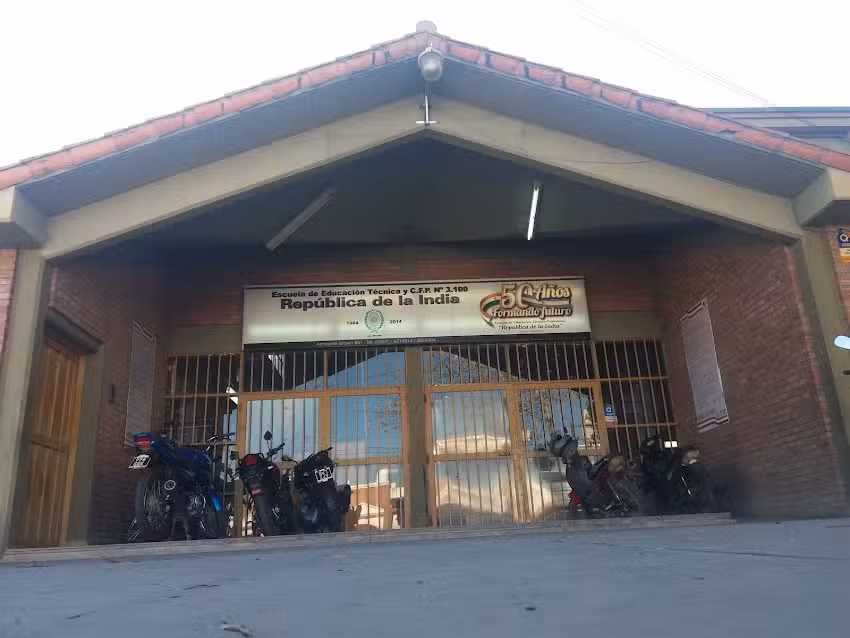 Escuela de Educación Técnica y Cfp No 3100 República de la India