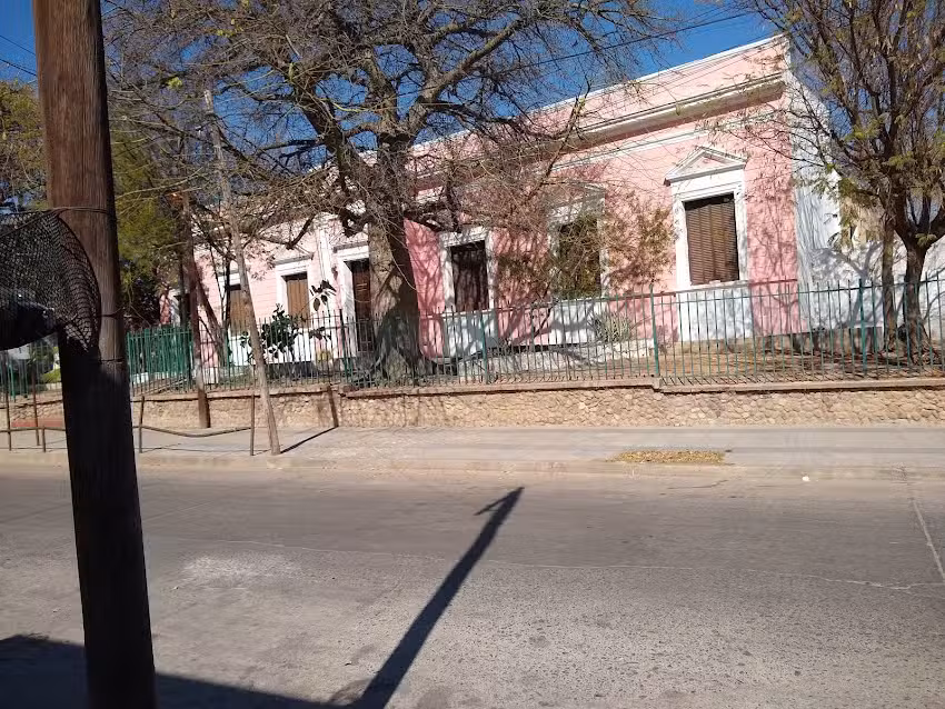 Escuela Domingo Faustino Sarmiento
