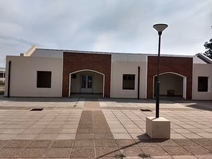 Escuela Dr Luis Agote