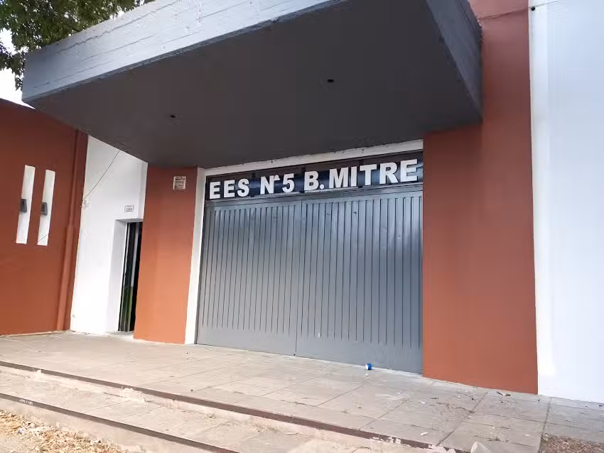 Escuela Educacion Secundaria Nro 5