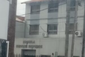 Escuela Enrique Riopedre