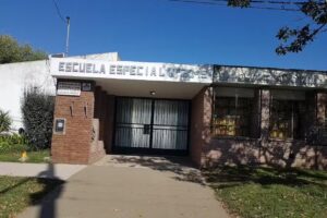 Escuela Especial 2045