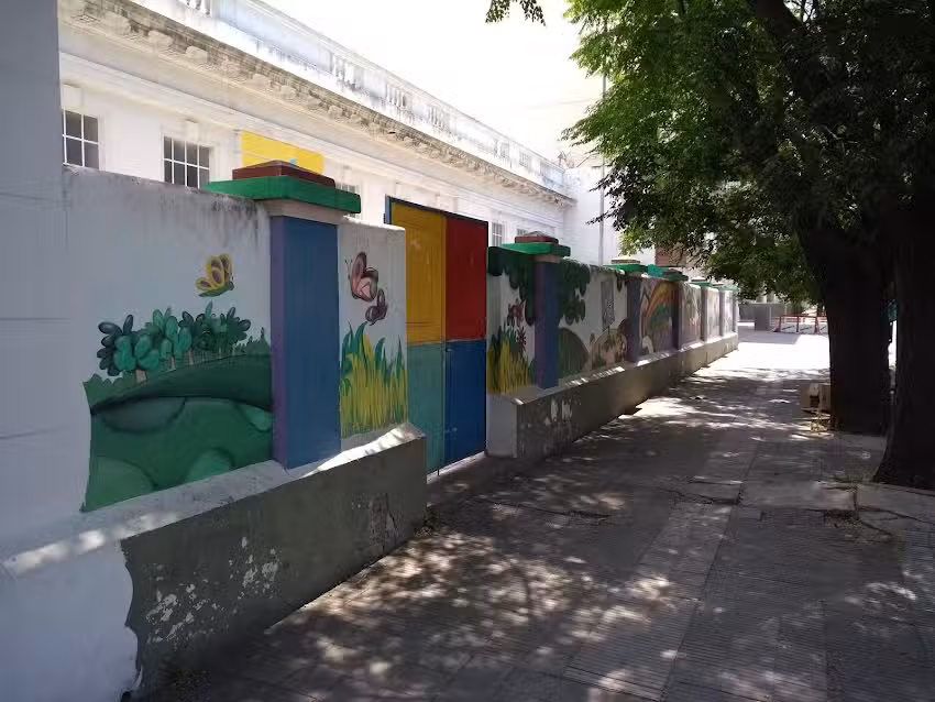 Escuela Especial 505