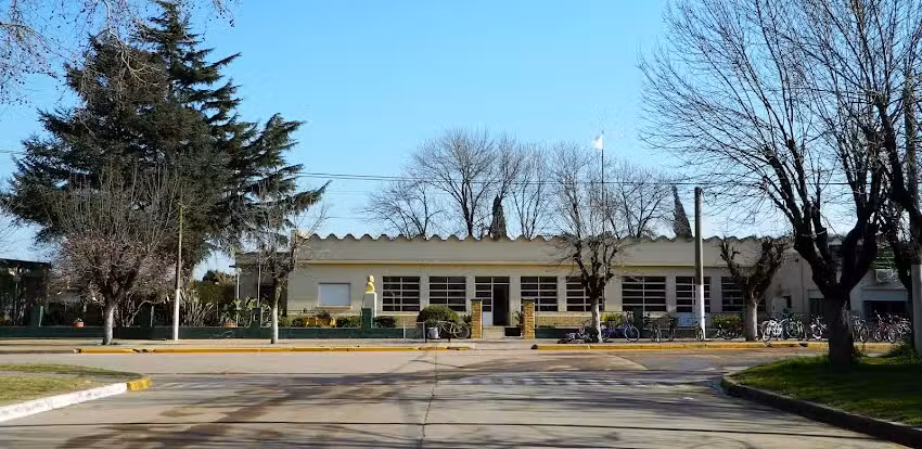 Escuela fiscal 587 domingo faustino sarmiento