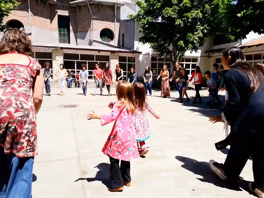 Escuela Fuente Serena Nivel Inicial Educación Primaria