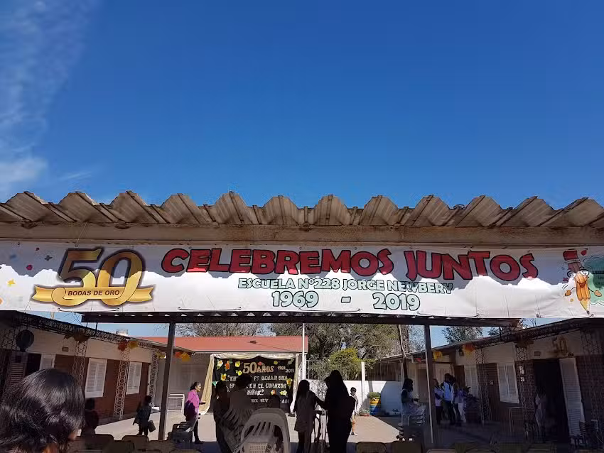 Escuela Jorge Newbery 228