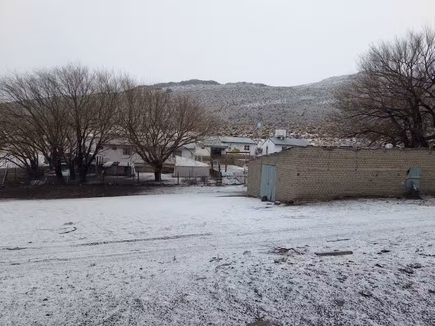 Escuela Lipetren grande