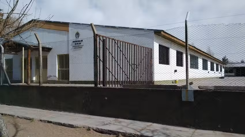 Escuela Maestro Luis Emilio León