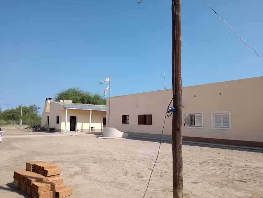 Escuela María Teresa de Calcuta 1215