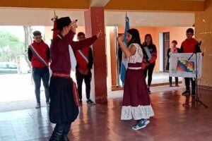 Escuela Maríano Moreno Primaria Ipem 381 Secundaria