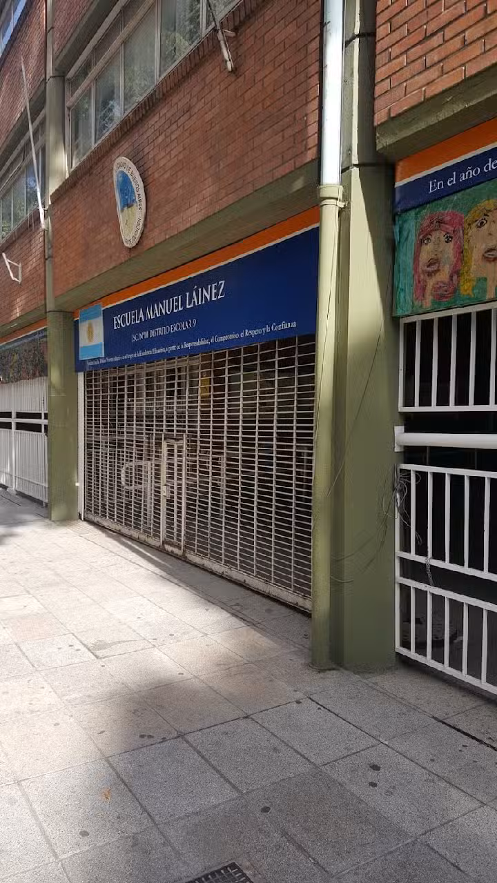 Escuela N 10 De 9 Manuel Láinez