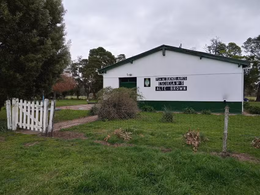 Escuela N 9 Almirante Brown