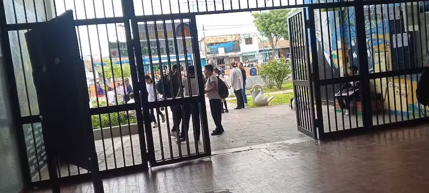 Escuela N 213 Martín Raúl Galán