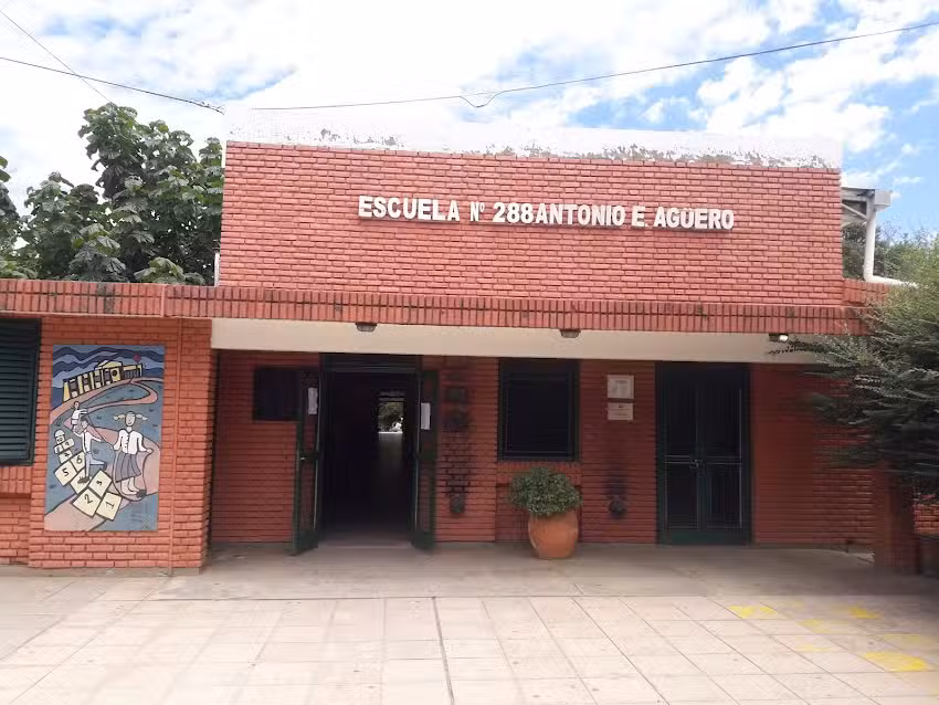 Escuela N 288 Antonio Esteban Aguero