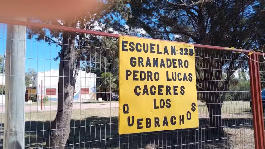 Escuela N 325 Granadero Pedro Lucas Caceres