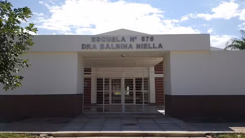 Escuela N 676 Directora Balbina Niella