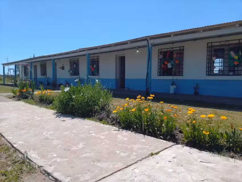 Escuela N 71 Bases Mojones Sur