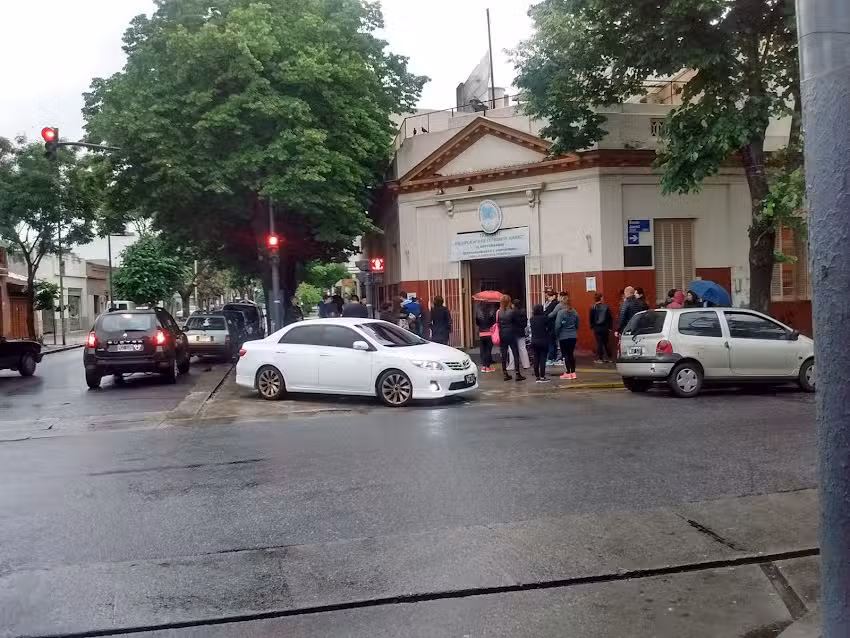 Escuela N 9 de 17 Benito Juarez