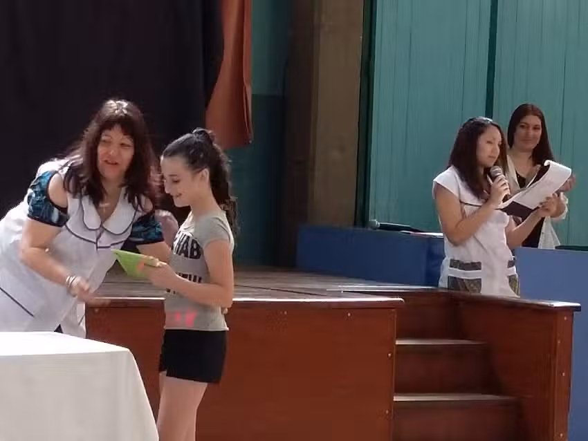 Escuela N 9 De 18 Provincia de Misiones