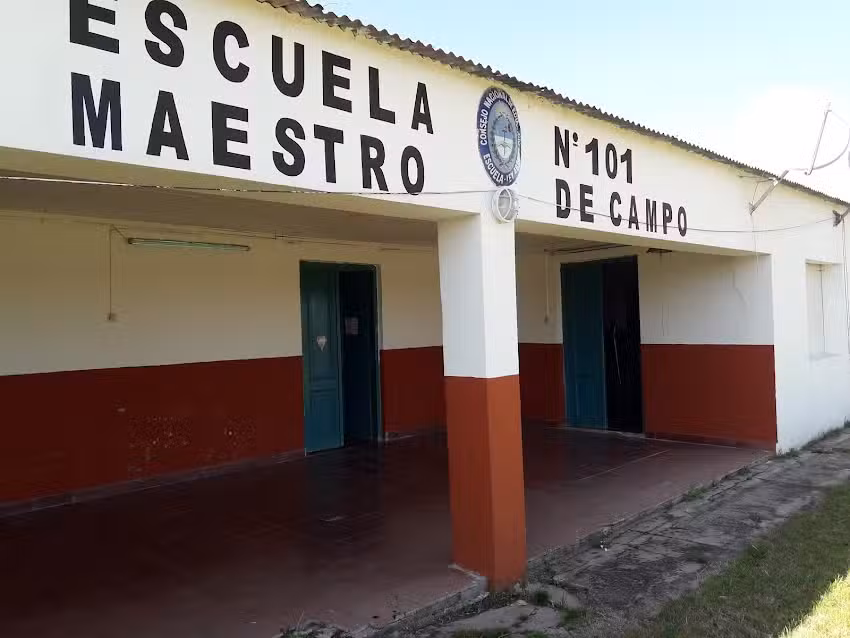 Escuela N101 Maestro de Campo