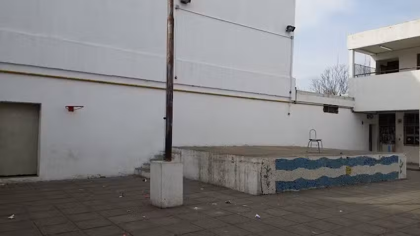 Escuela N133 20 De Junio