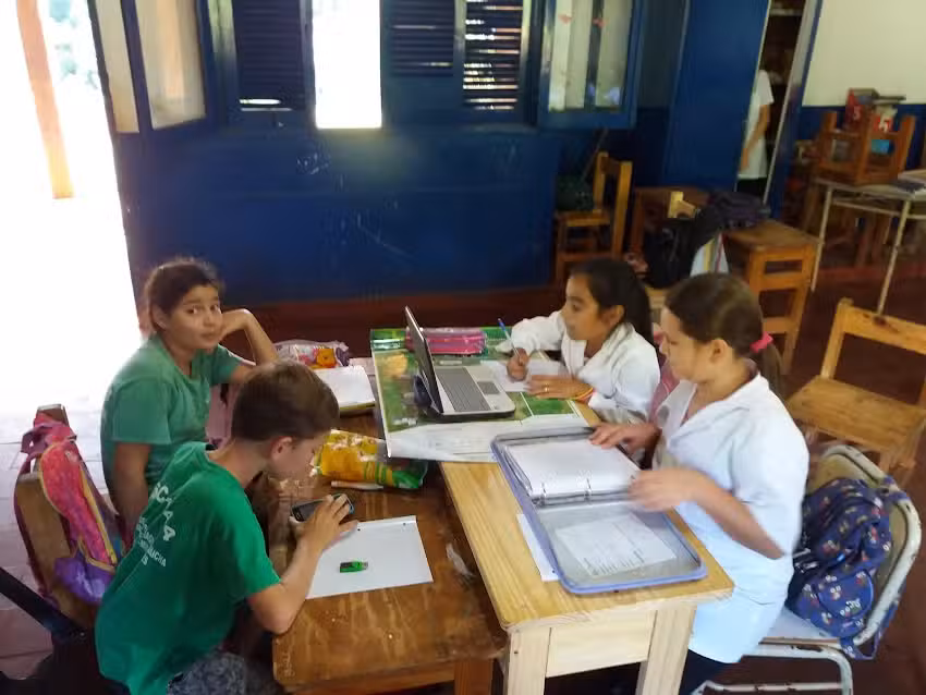 Escuela N144 Granadero Santiago Guaichá