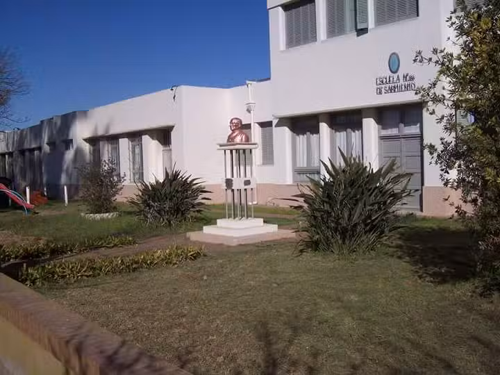Escuela N386 Domingo F Sarmiento
