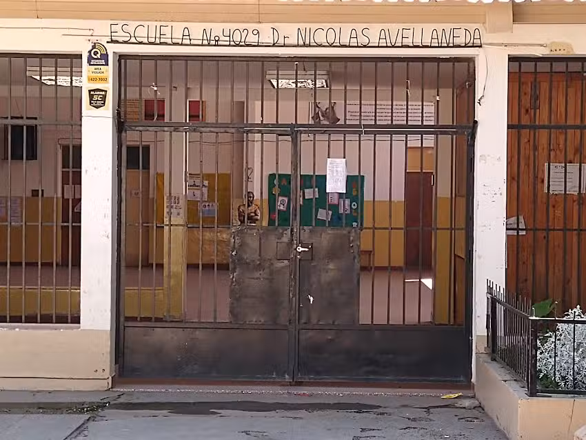 Escuela N4029 Dr Nicolás Avellaneda instituto de idiomas 7218