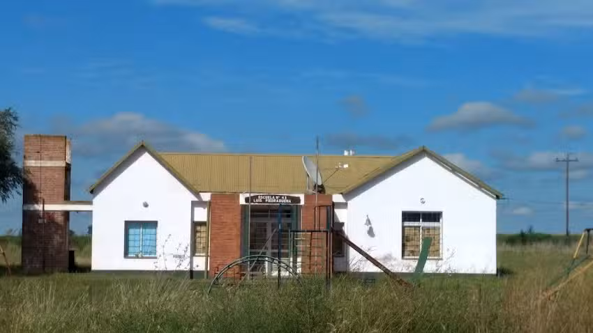 Escuela N43 Luis Piedrabuena